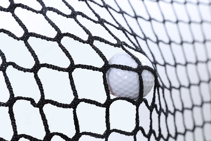 Гольф жаттығуларына арналған тордың пайдасы қандай